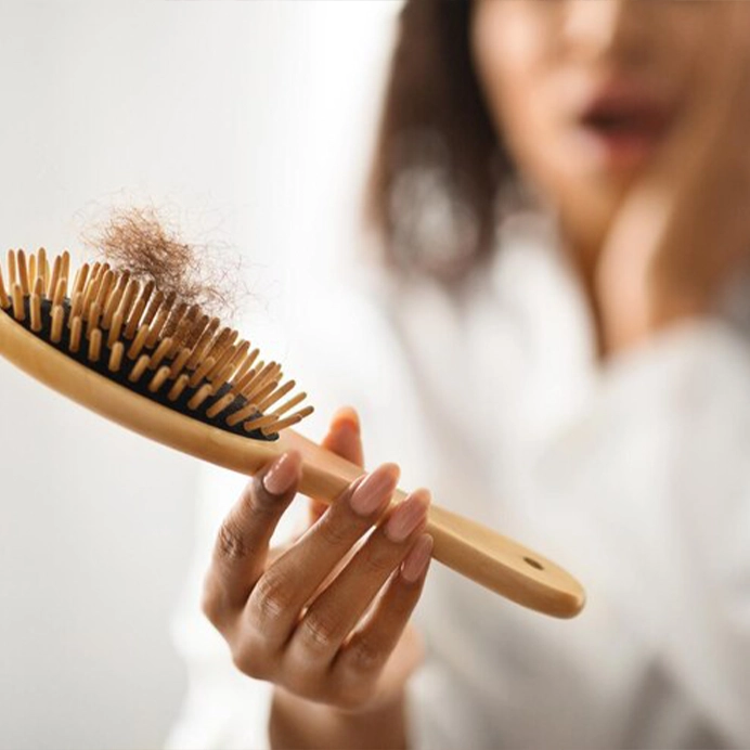 ریزش مو و راهکار های درمان